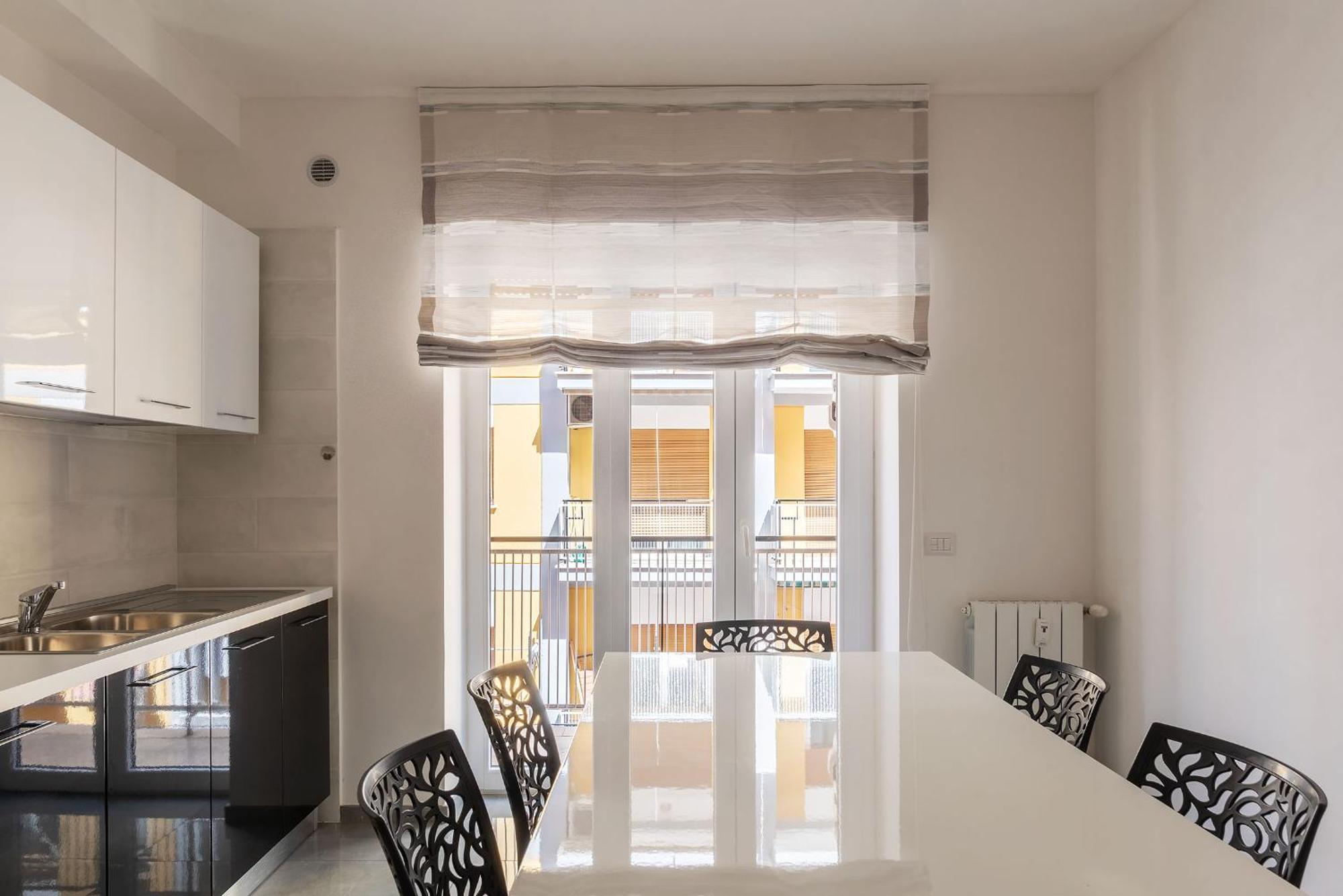로마 Joivy Delightful 3-Bed Flat With Balcony 아파트 외부 사진