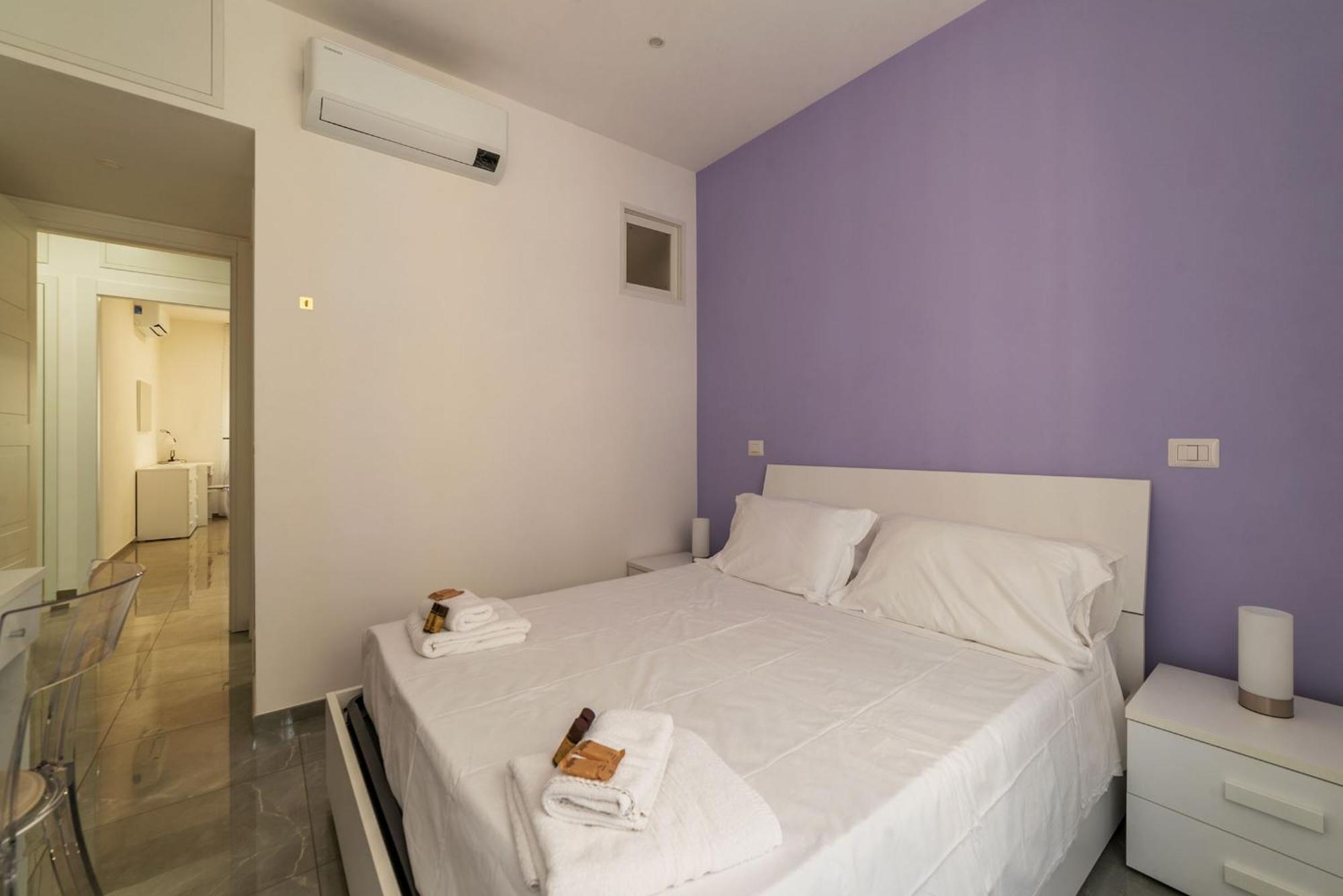 로마 Joivy Delightful 3-Bed Flat With Balcony 아파트 외부 사진