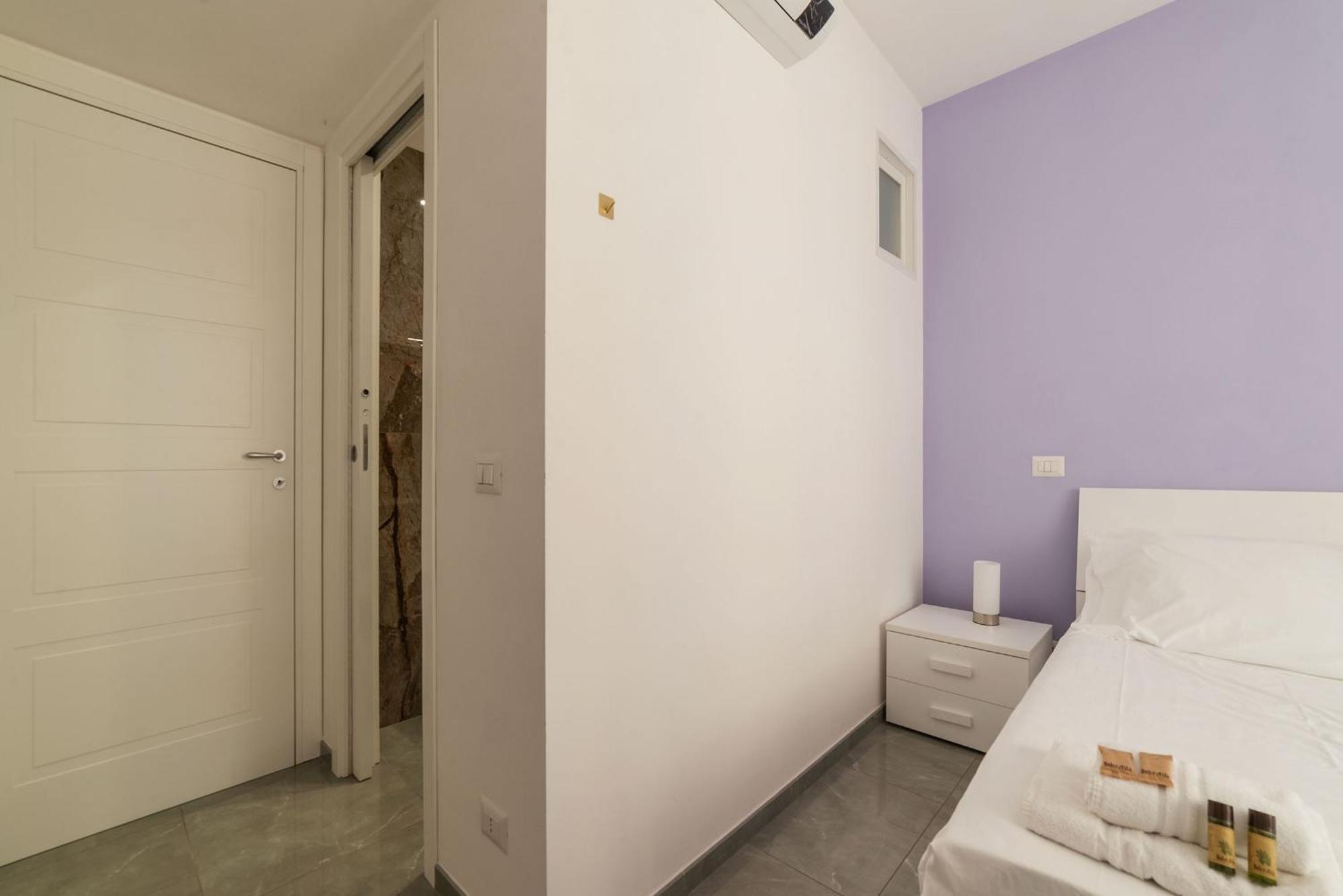 로마 Joivy Delightful 3-Bed Flat With Balcony 아파트 외부 사진